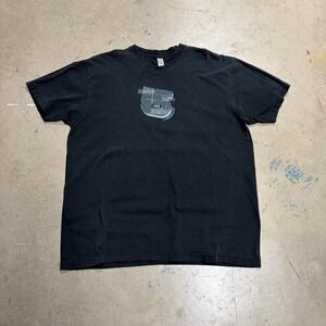 2000s y2k ski graphic tee